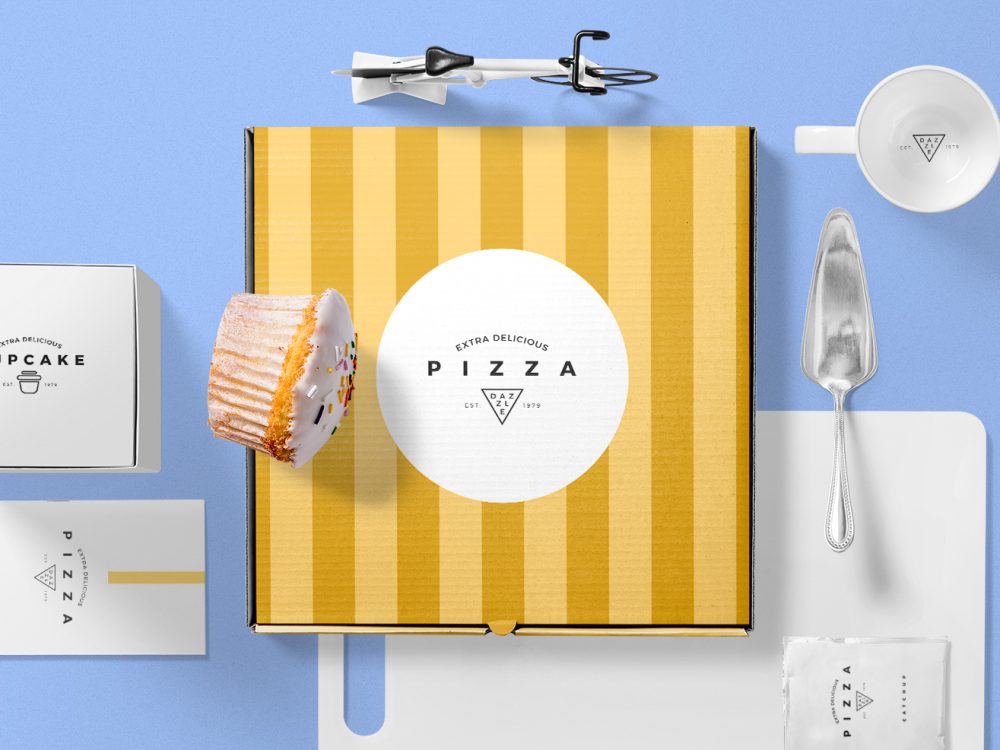 Free Pizza Packaging Mockup Scene