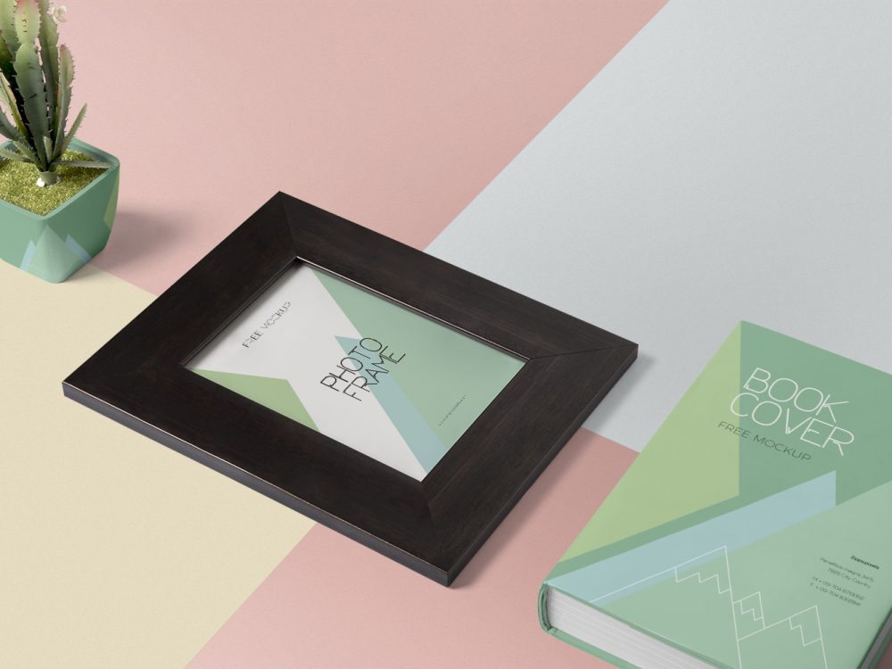 Free Wooden Frame Mockup PSD