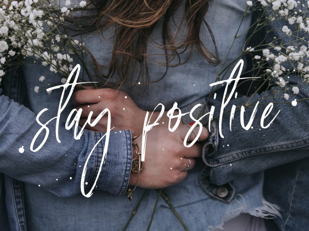 Amourist Handlettering Script