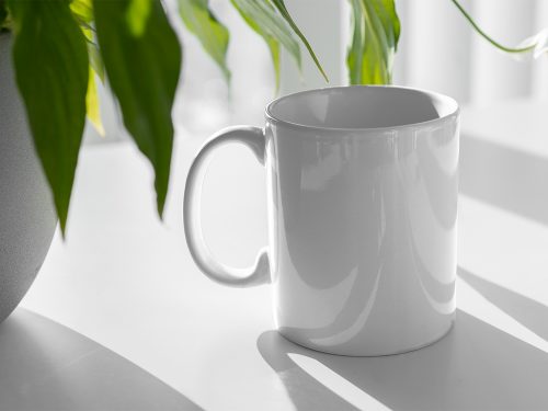 Free Mug Floral Mockup