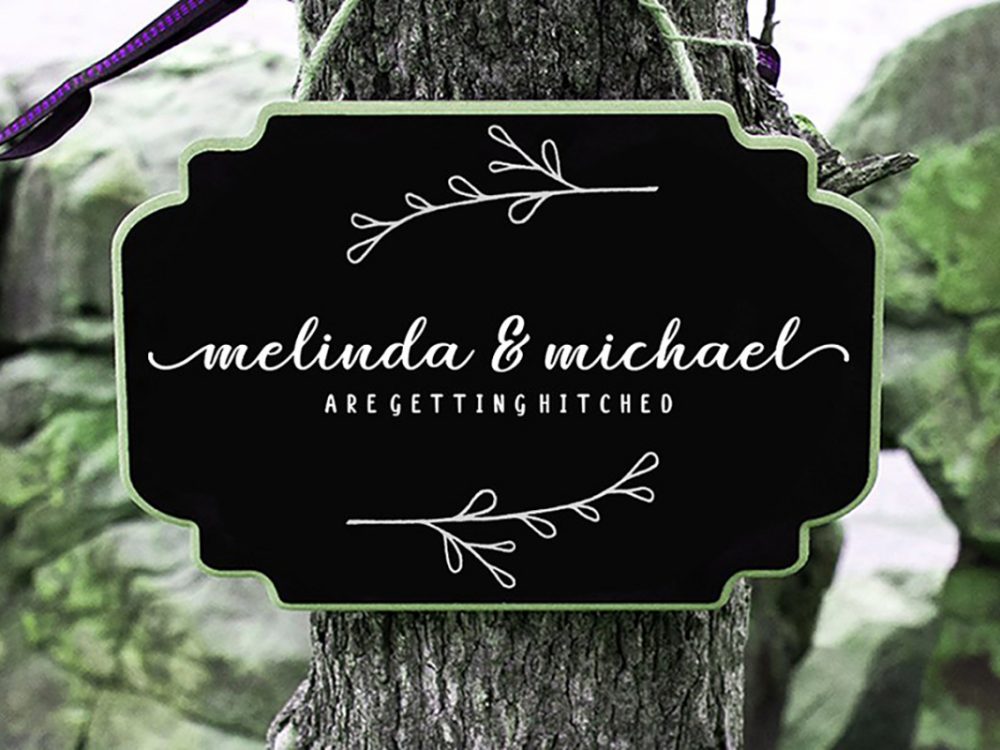 Mareline Script Free Demo