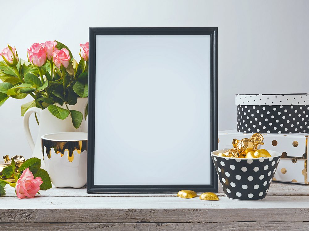 Photo Frame Free Mockup PSD