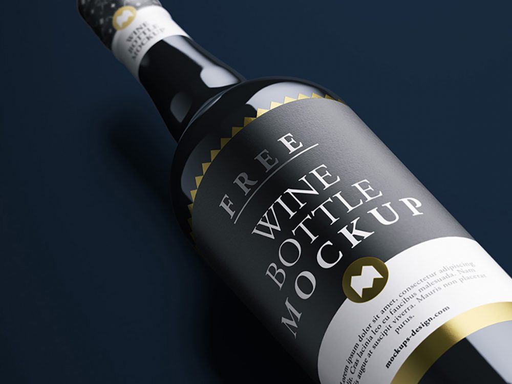Free Wine Bottle Mockup PSD