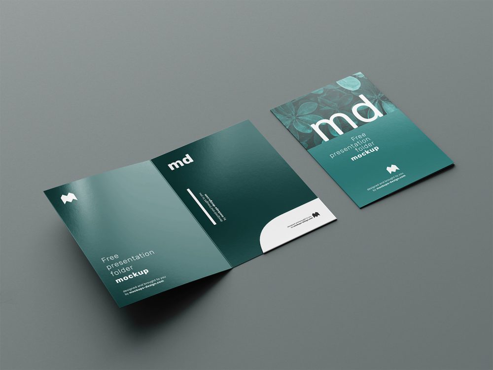 Free Presentation Folder Mockup