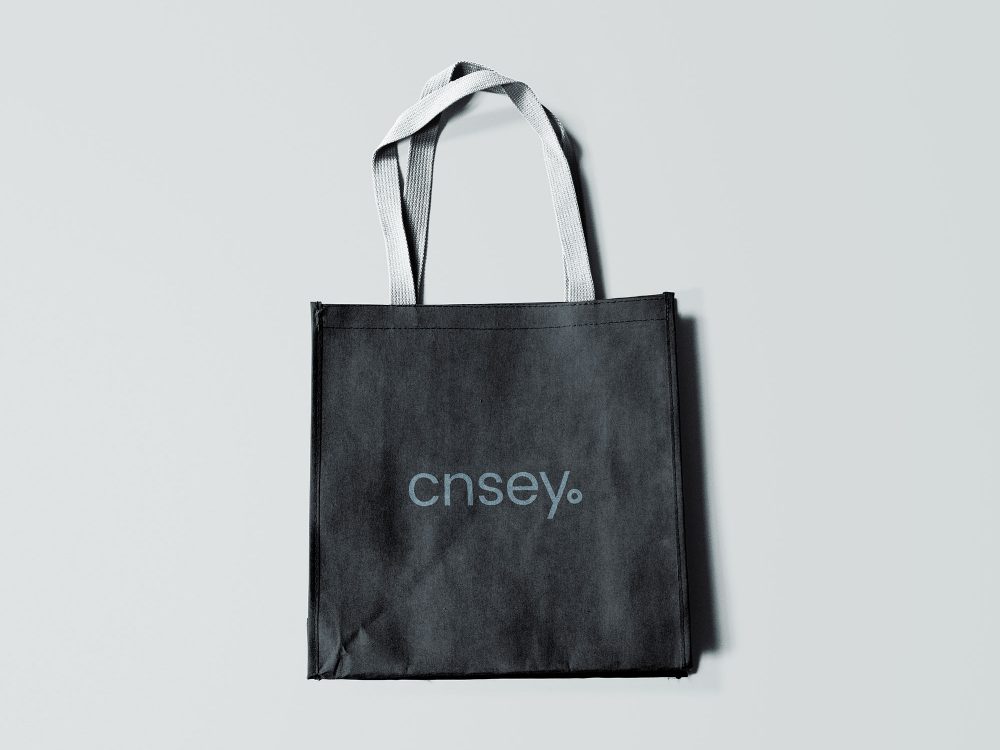 Free Tote Bag Mockup PSD