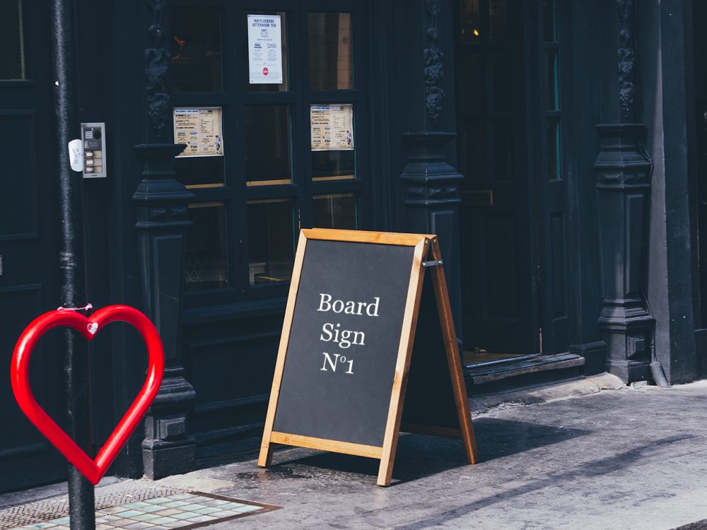 Stand on Street Mockup