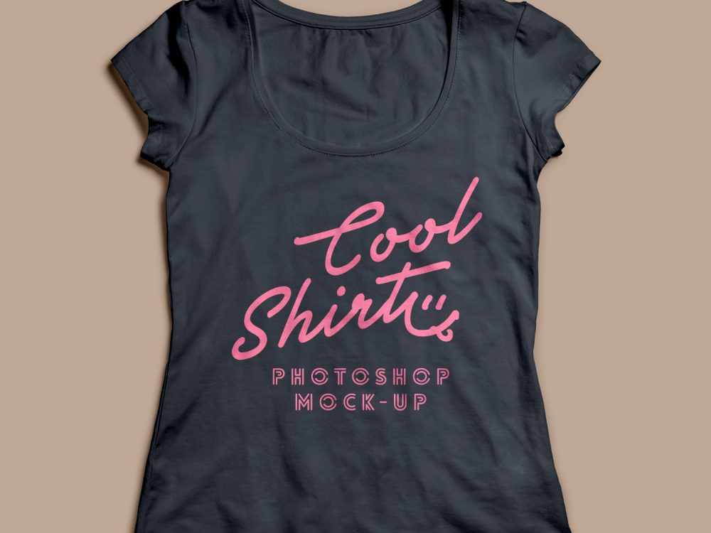 Woman T-Shirt Mockup PSD