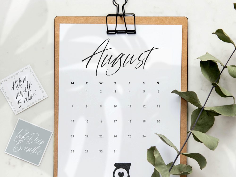 Valley Country Free Font