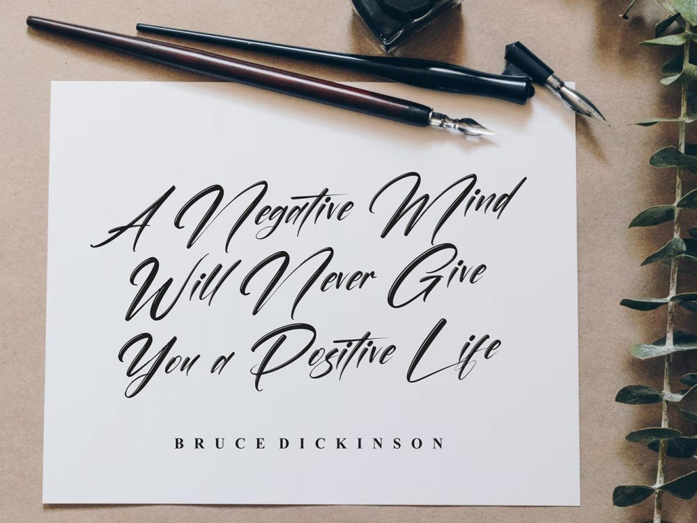 Grontfess Brushela Free Font