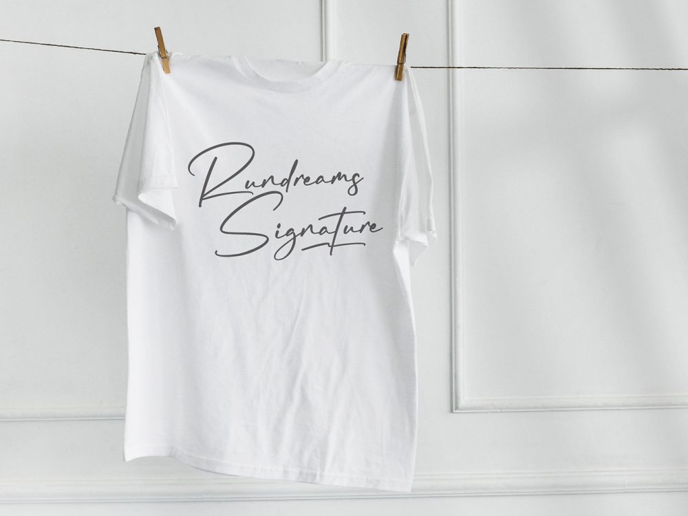 Rundreams Signature Free Font