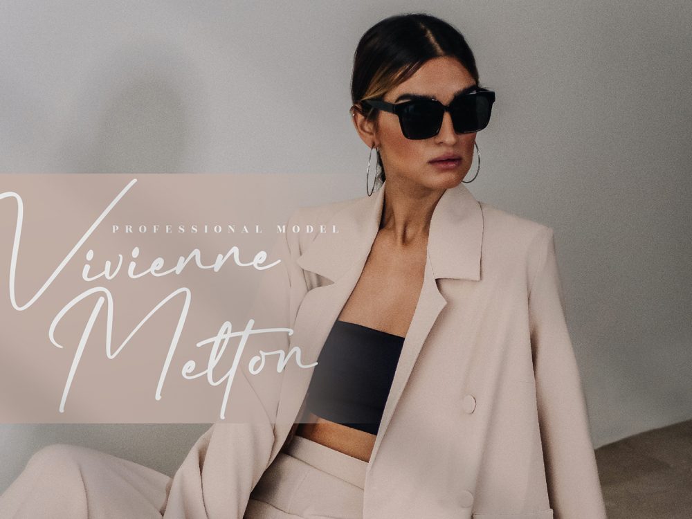 Rundreams Signature Free Font