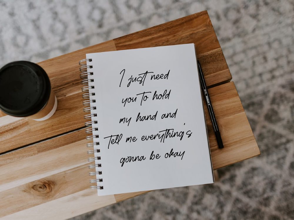 Alexandria Whitehouse Free Font